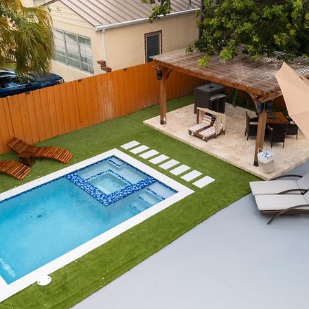 فيلا Luxury Retreat 3B ,2Ba Pool , Coral Gables Center ميامي المظهر الخارجي الصورة
