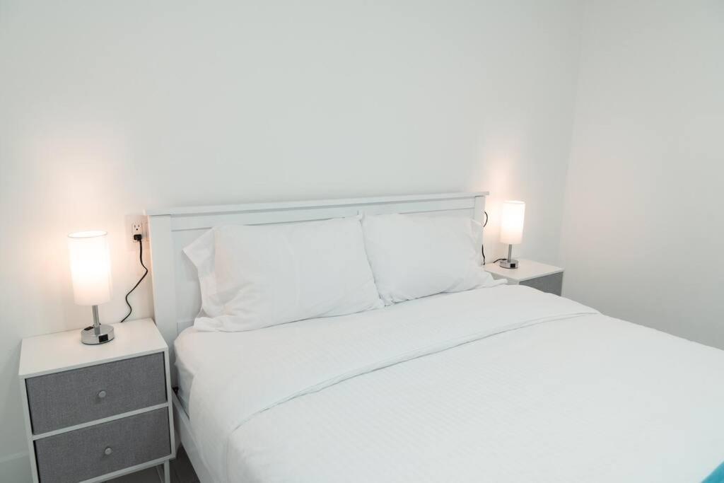 فيلا Luxury Retreat 3B ,2Ba Pool , Coral Gables Center ميامي المظهر الخارجي الصورة
